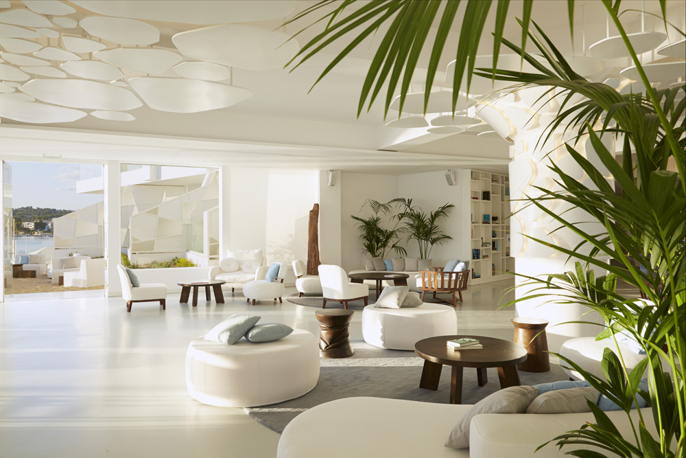 Tiara Holidays - Nikki Beach Resort & Spa - lobby